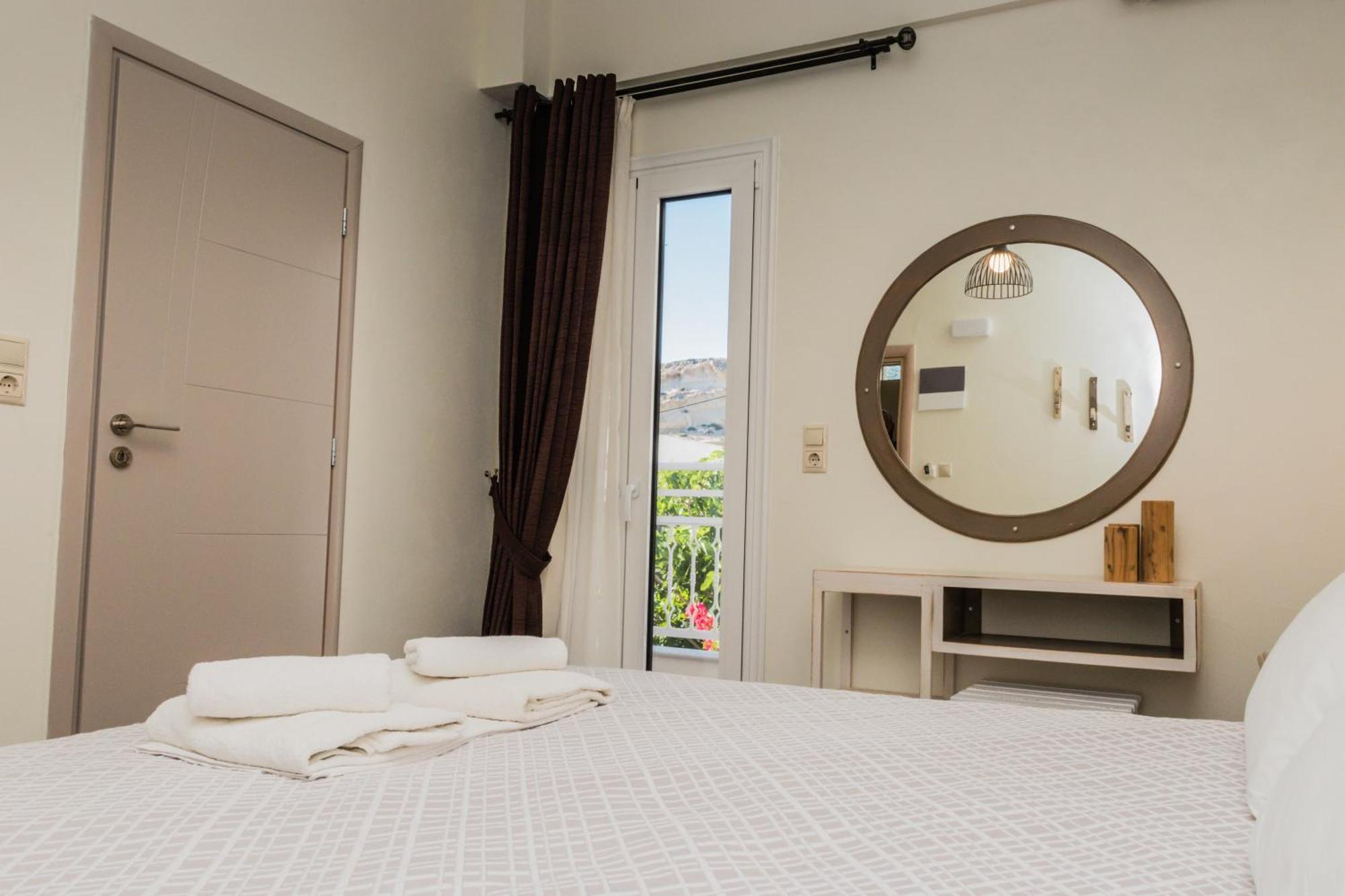 Hotel Sunshine Matala Exterior photo